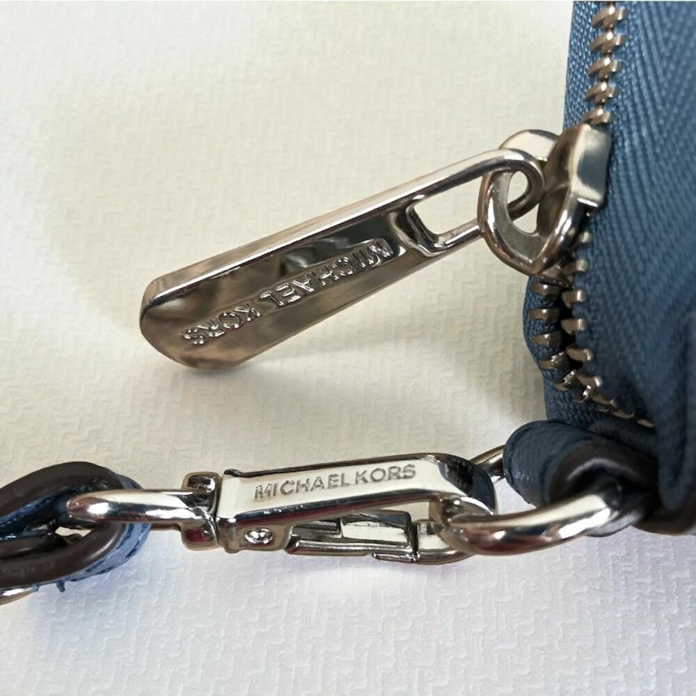 MICHAEL KORS Jet Set Travel Leather Wallet Wristlet Zip Around Card Holder Blue - Picture 7 of 11